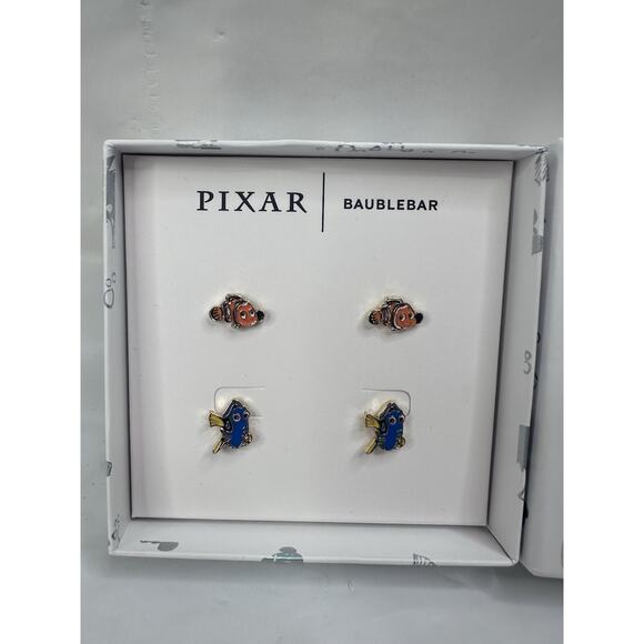 New Baublebar 2 Pairs Stud Earrings Disney Pixar Finding Nemo & Dory - Picture 2 of 3